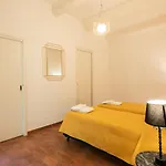 Santa Croce Palace By Mmega Apartment