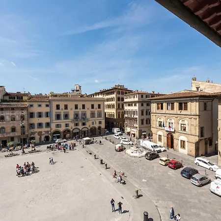 Santa Croce Palace By Mmega