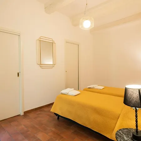 Santa Croce Palace By Mmega アパート