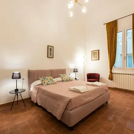 Santa Croce Palace Apartamento Florencia