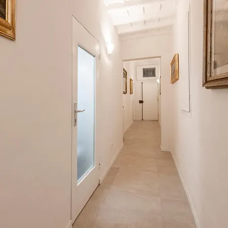 Santa Croce Palace Apartamento