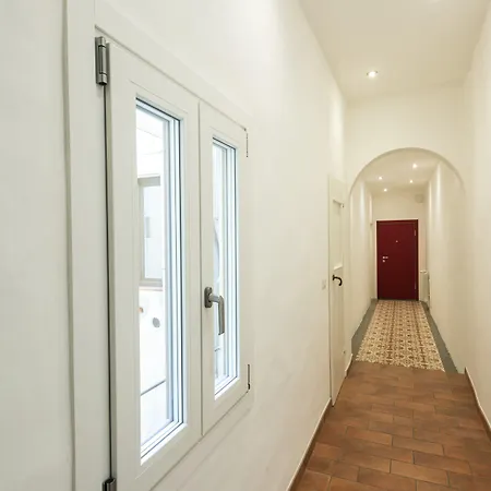 Santa Croce Palace By Mmega Apartman