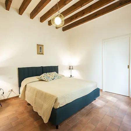 Santa Croce Palace By Mmega * פירנצה