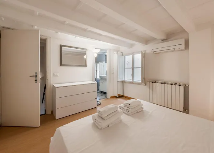 Santa Croce Palace By Mmega Apartmán *