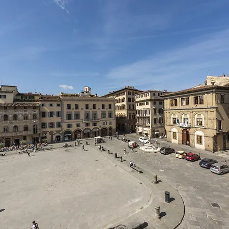 Santa Croce Palace By Mmega